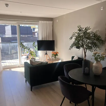 Appartement Bright, Stylish With A Sunny Balcony Close To Nature