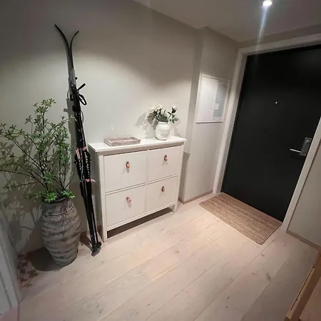 Bright, Stylish With A Sunny Balcony Close To Nature *